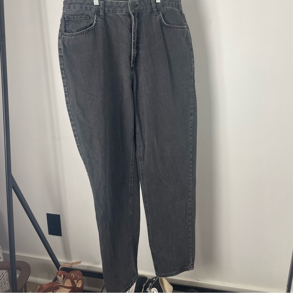 BDG Mom Jeans